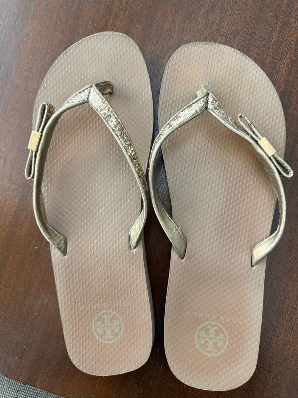 Tory Burch Gold Bow Detail Thong Sandals